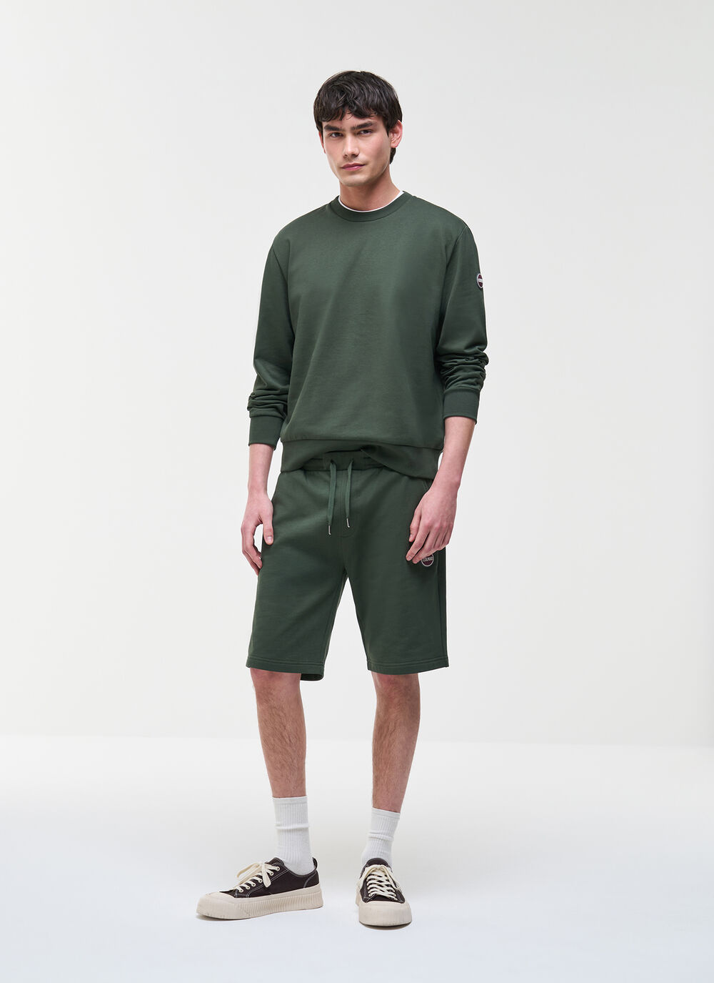 Plush bermudas image number 1