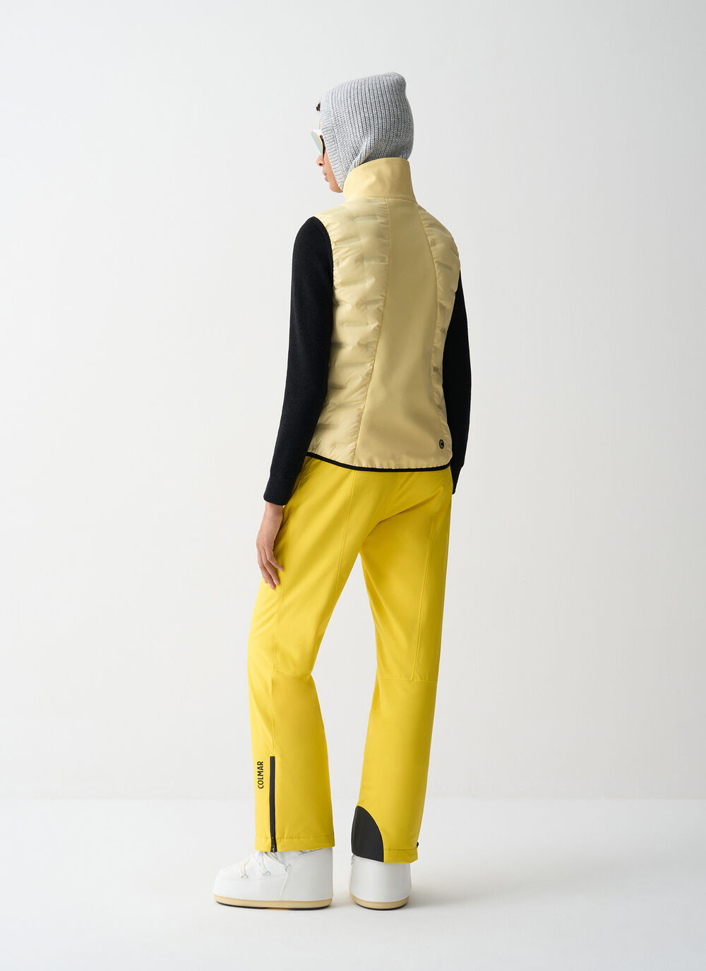 Outdoor gilet image number 3