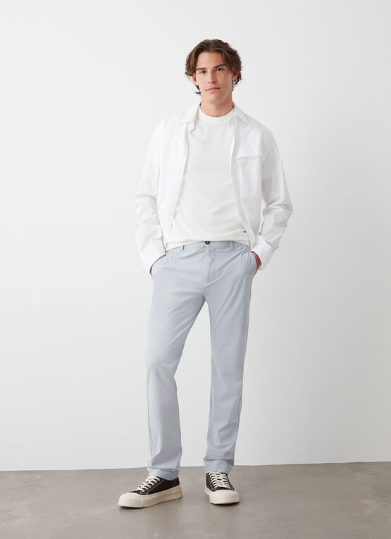 Pflegeleichte, leichte Hose