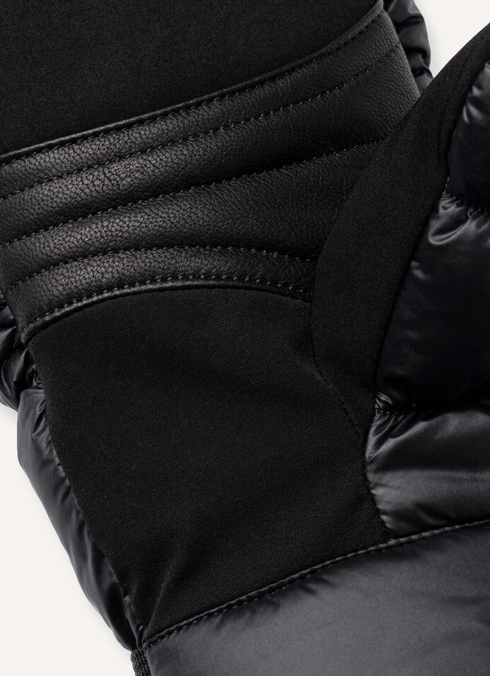 Women's Puffy ski mittens image number 2