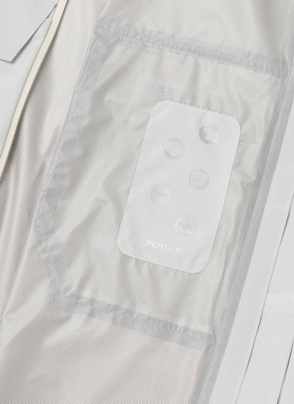 Windproof Cape image number 6