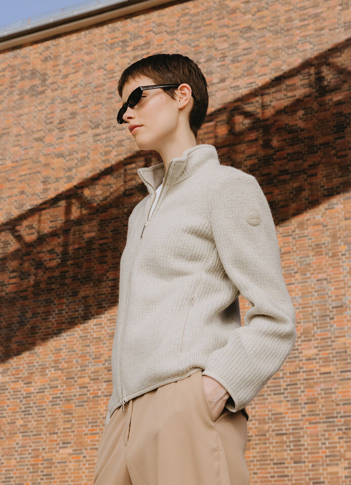 Rib-knit pullover with zip image number 7