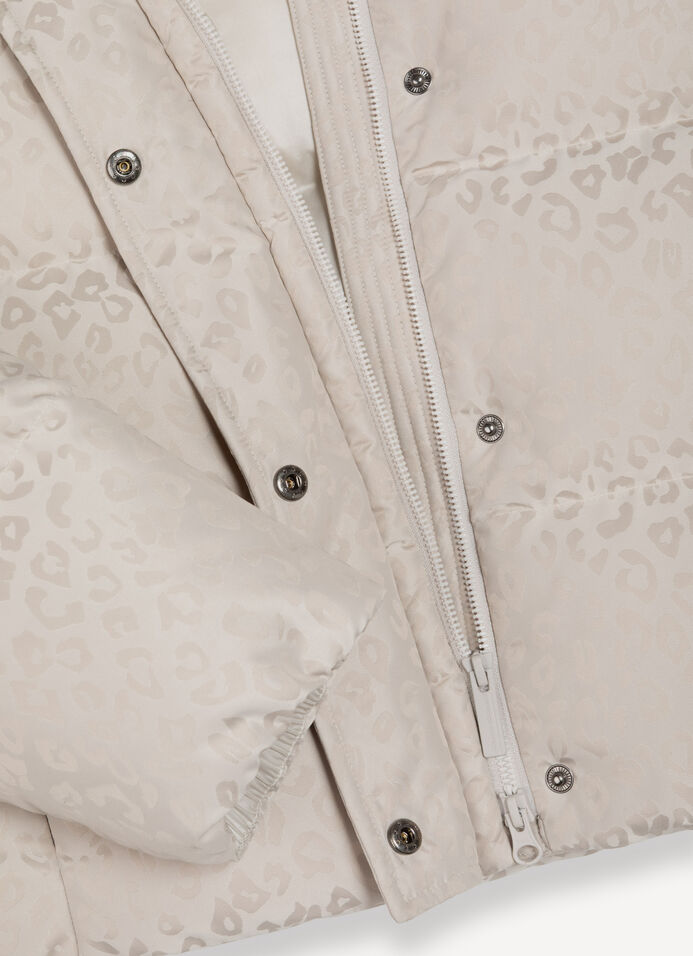 Animal-print down jacket with maxi-collar  image number 6