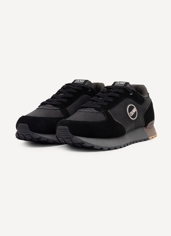 Travis Boost men’s sneakers