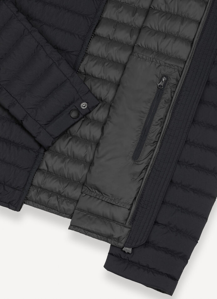 Light down jacket with padded collar  image number 6