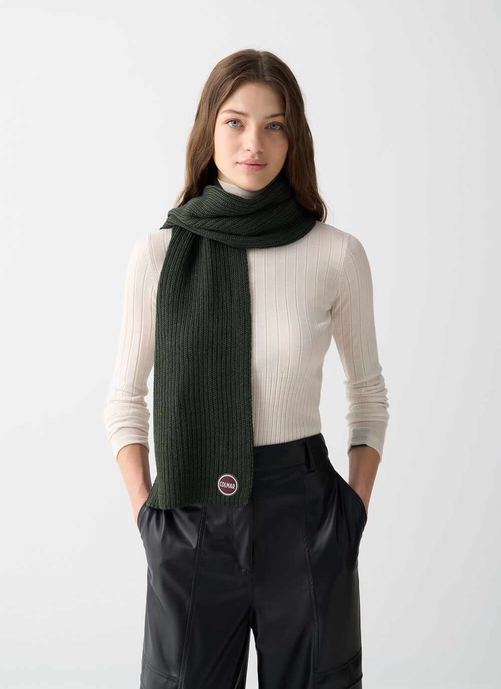 Unisex rib-knit scarf image number 0
