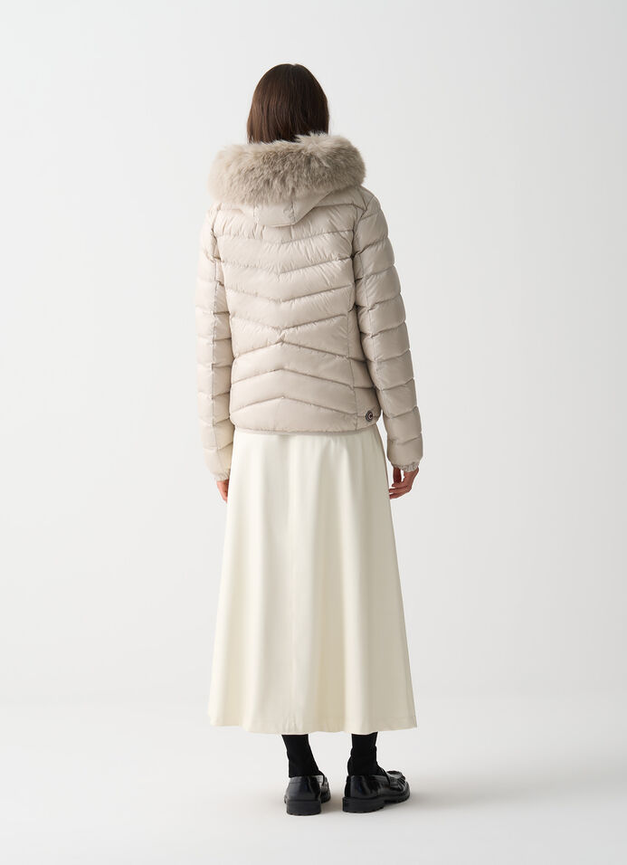 Quilted down jacket with faux fur image number 3