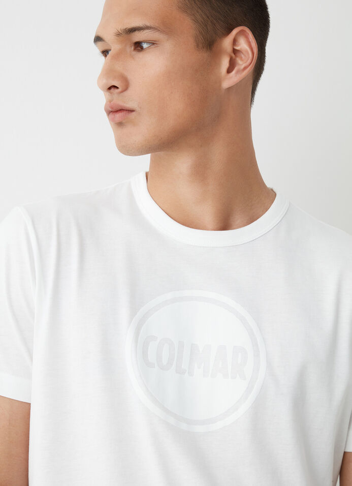 Short-sleeved branded T-shirt image number 2