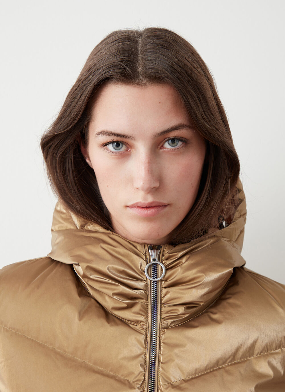 Metallic-effect gold down jacket image number 2