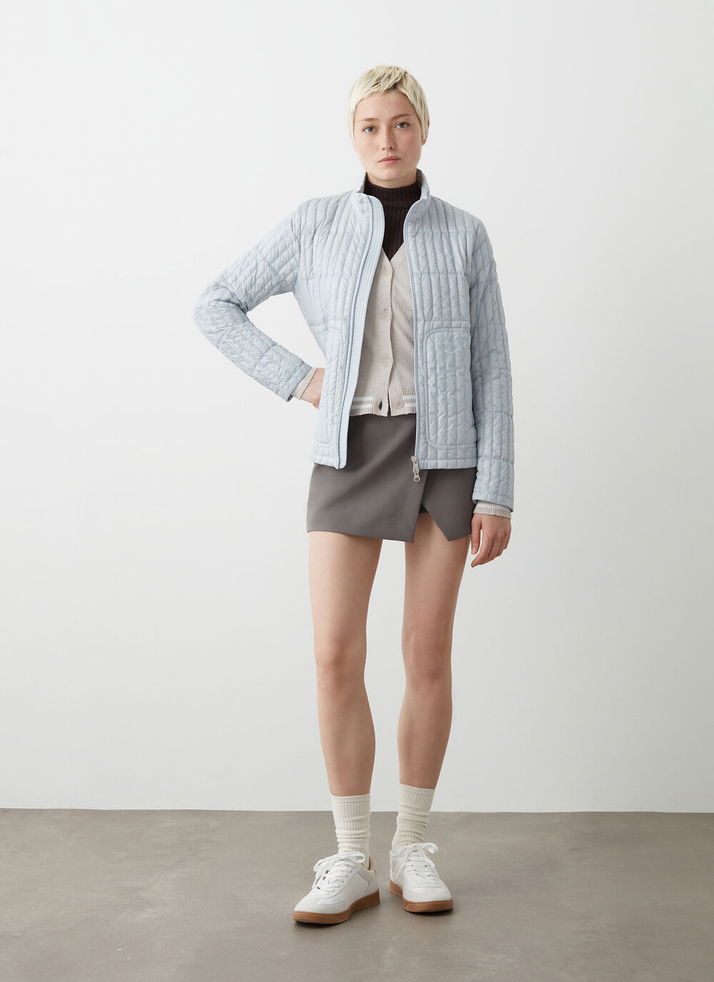 Shiny ultralight down jacket image number 0