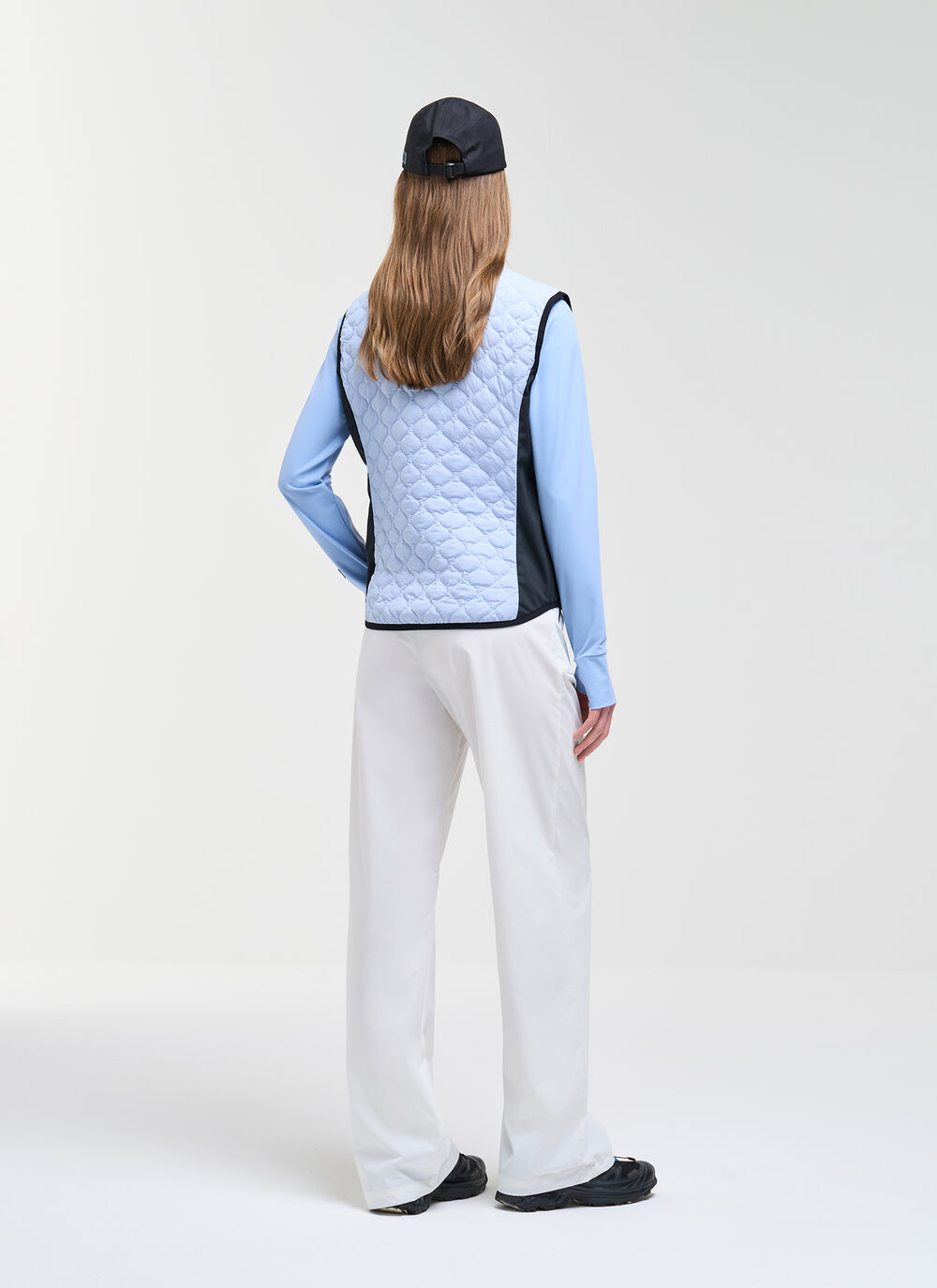 Lightweight active vest image number 3