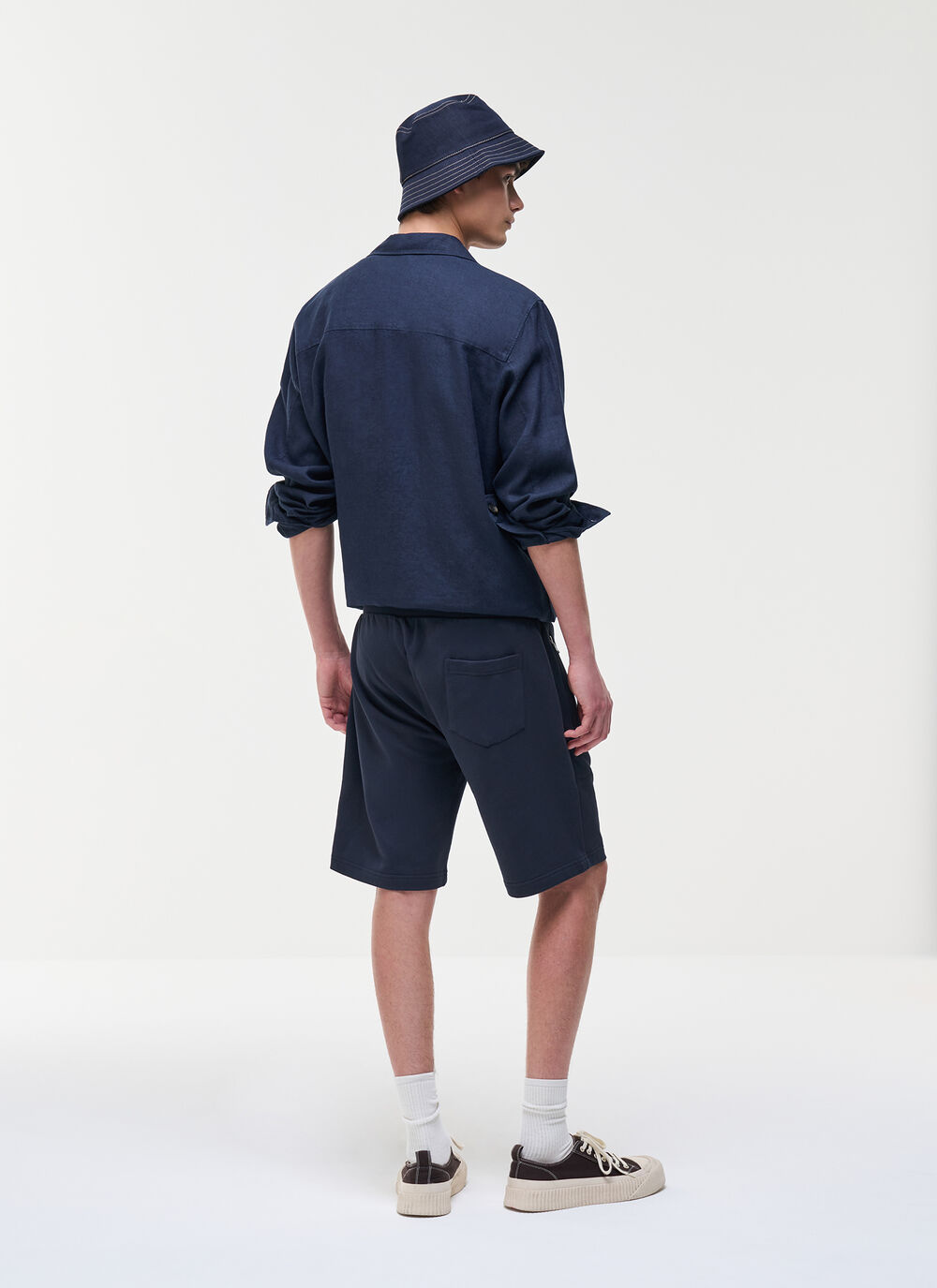 Bermuda in felpa con zip image number 3