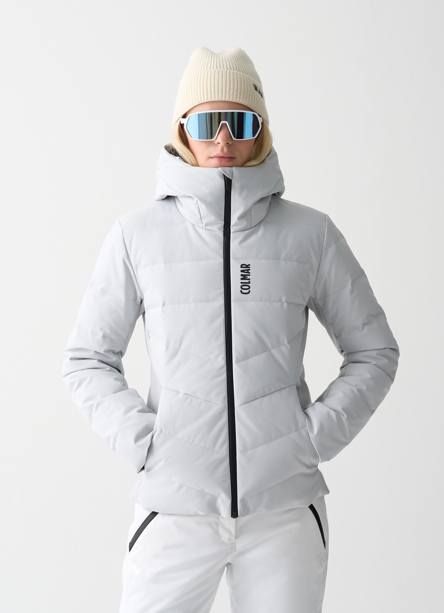 COLMAR Women Ski Jacket and Pants コルマー Discover Colmar's new skiwear collection for women - Colmar