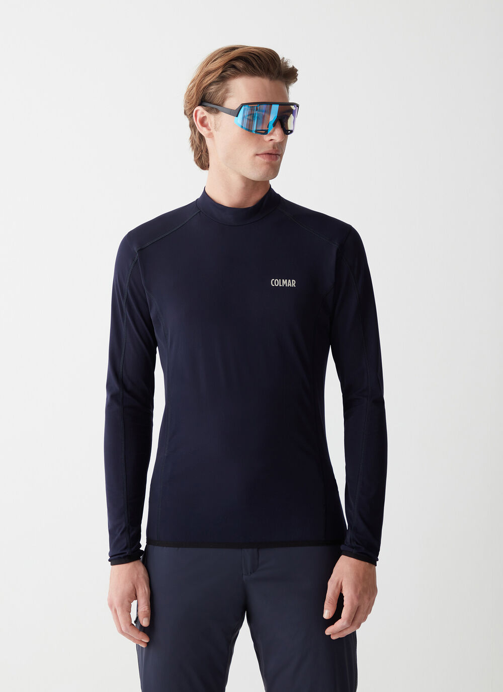 Thermal stretch ski turtleneck image number 0
