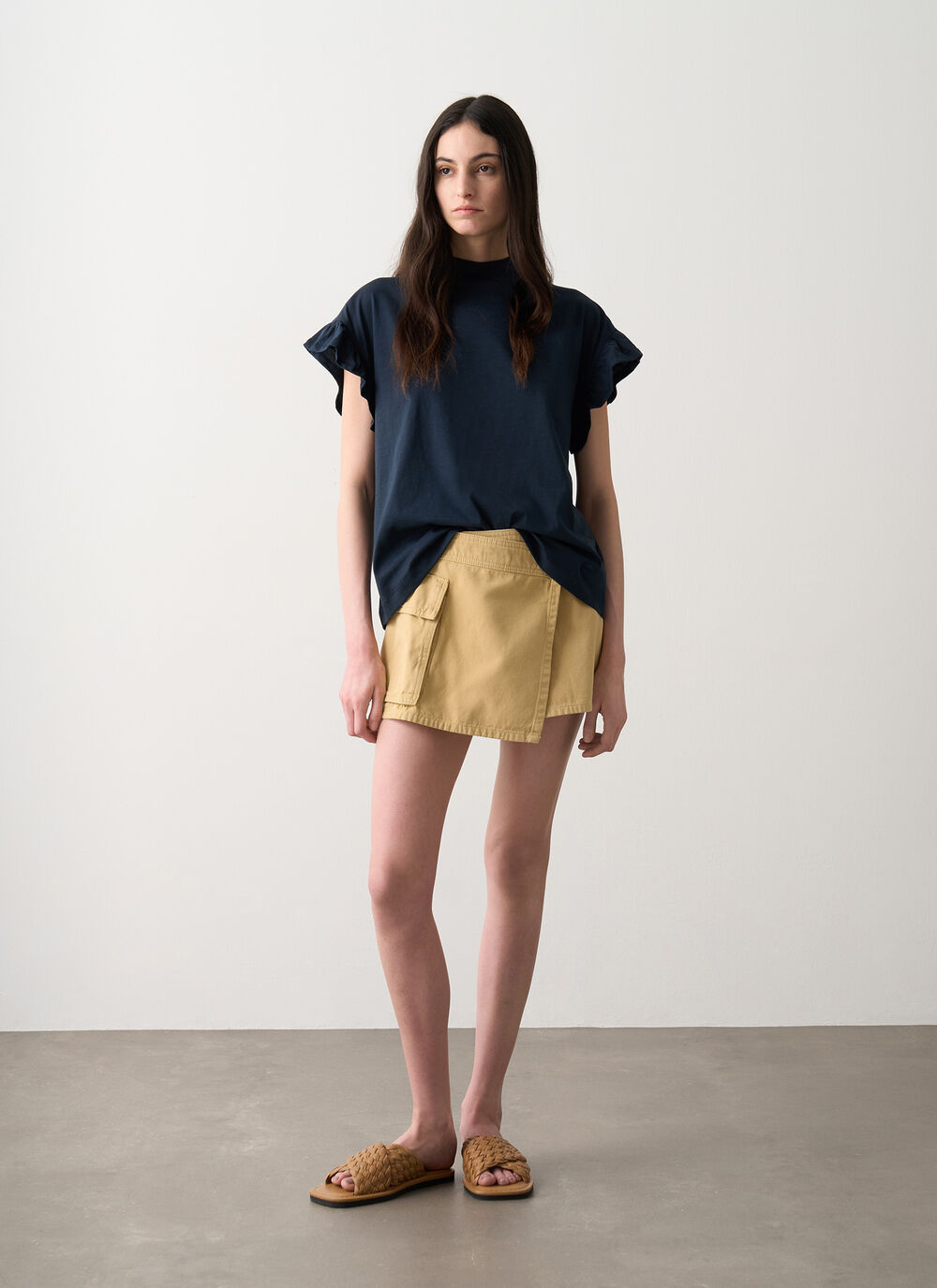 Camiseta con volantes image number 0