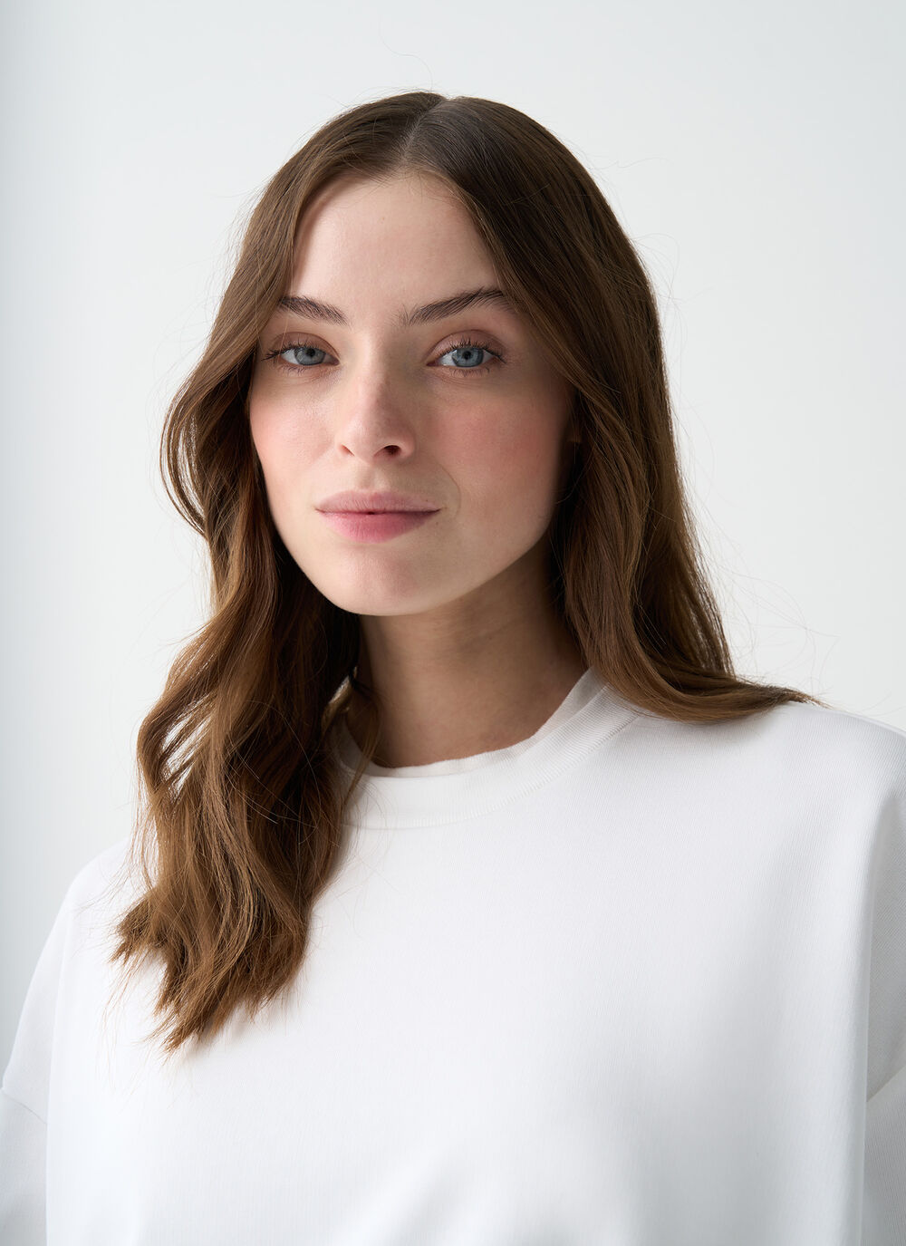 Felpa crop relaxed fit image number 2