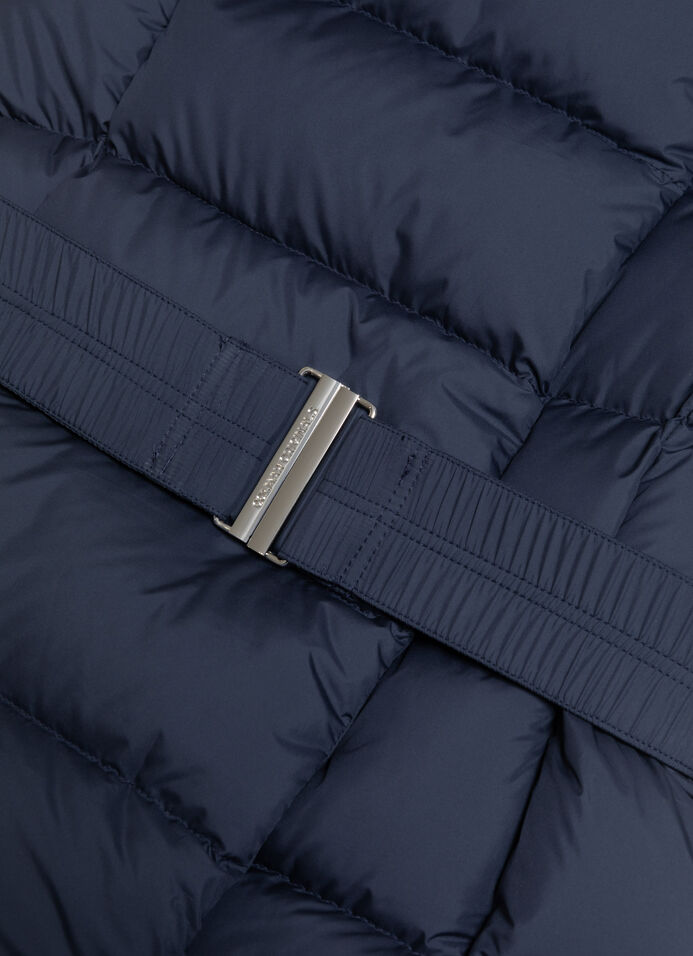 Matte down vest with belt image number 6