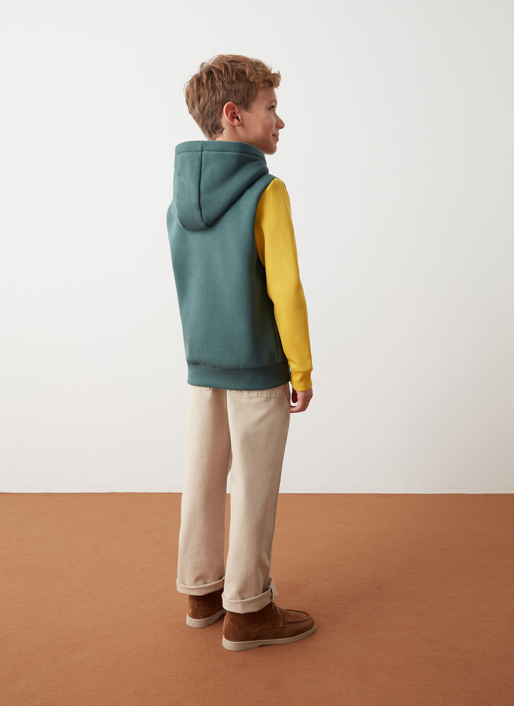 Colorblock-Sweatshirt mit Logo  image number 2