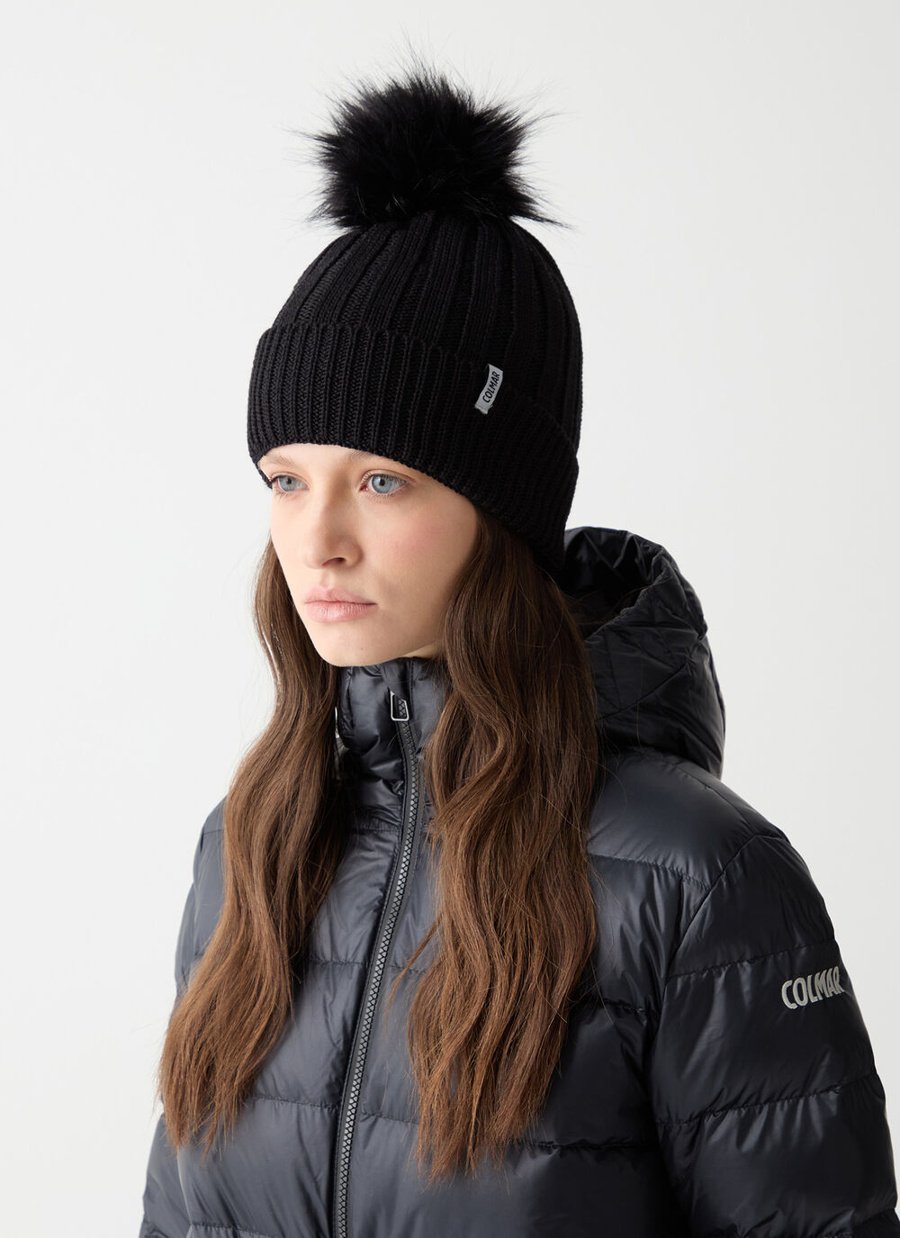 Hat with faux fur pompom image number 0