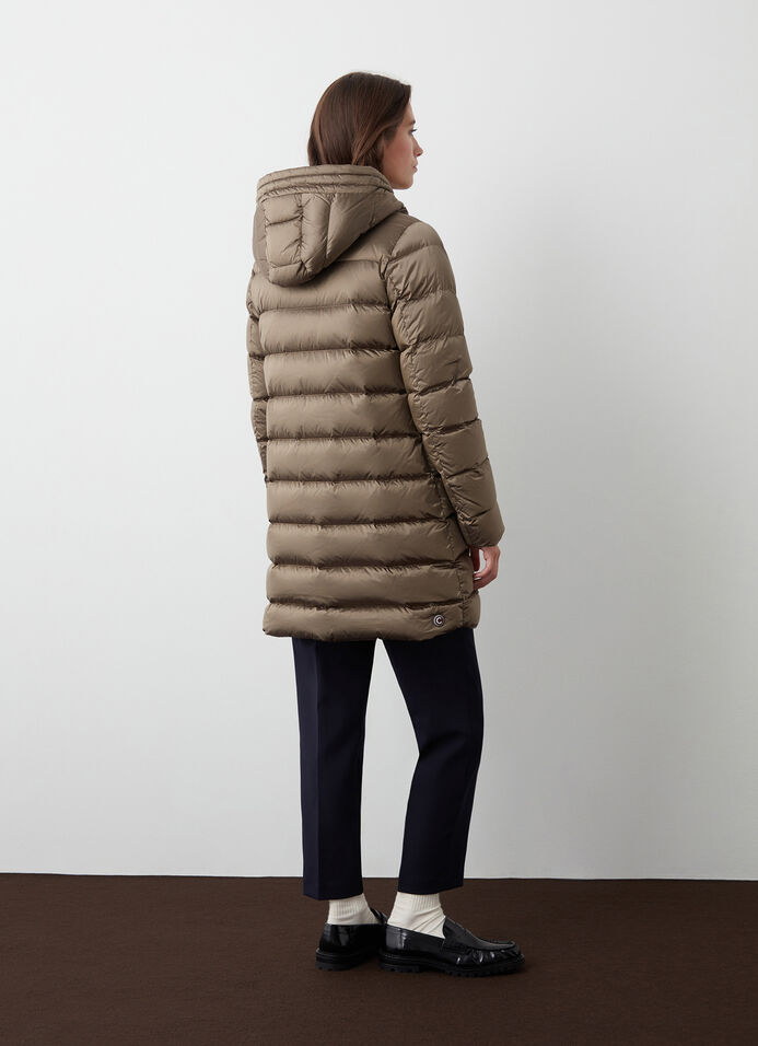 Reversible hooded quilted jacket image number 3