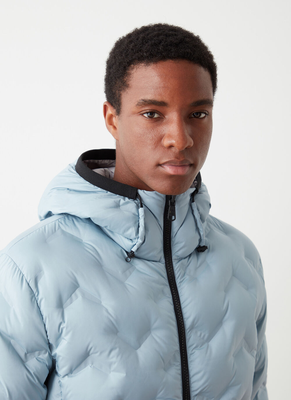 Doudoune courte sans coutures image number 2