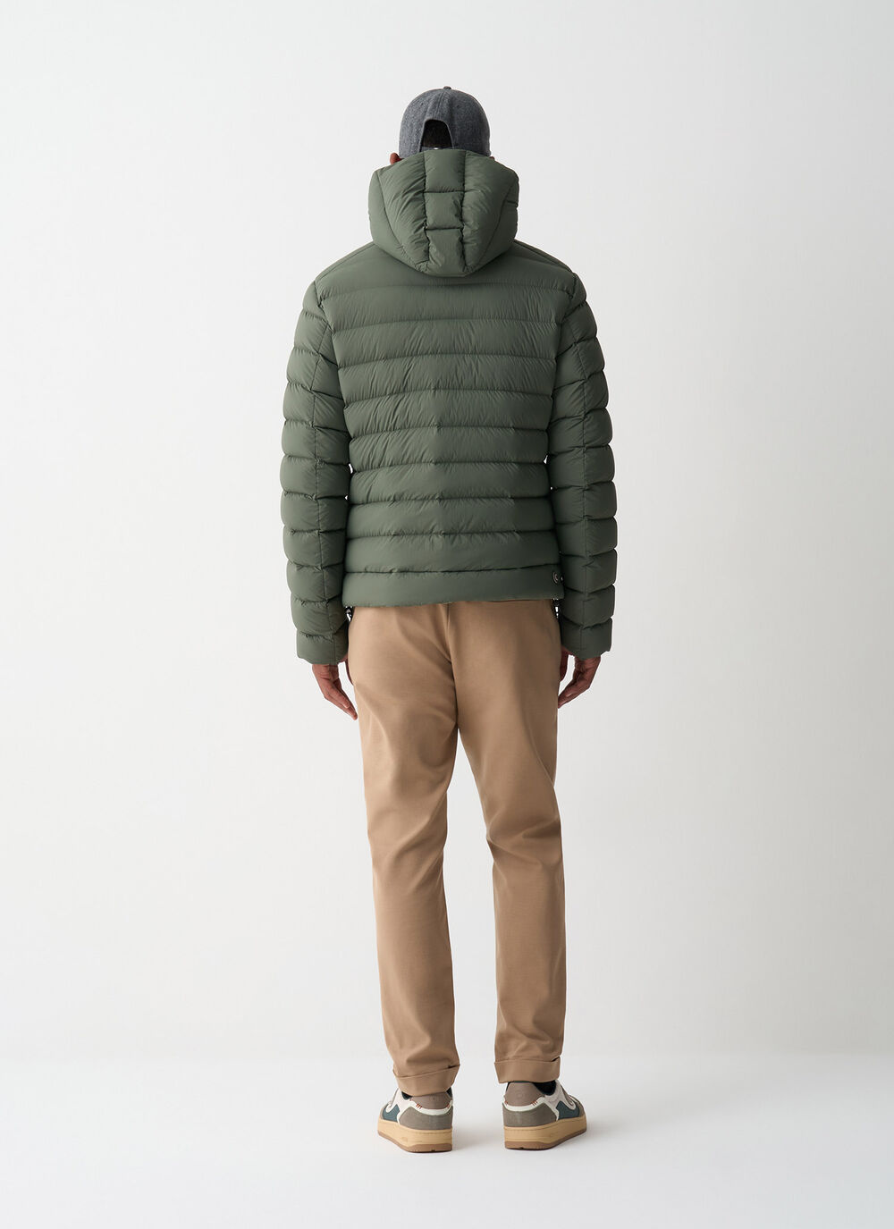 Down jacket with hood image number 3