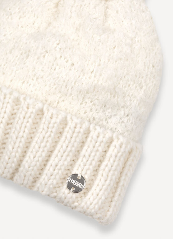 Bouclé yarn hat