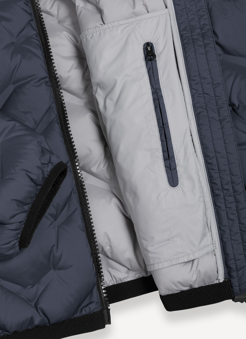 Short down jacket with seamless design image number 6