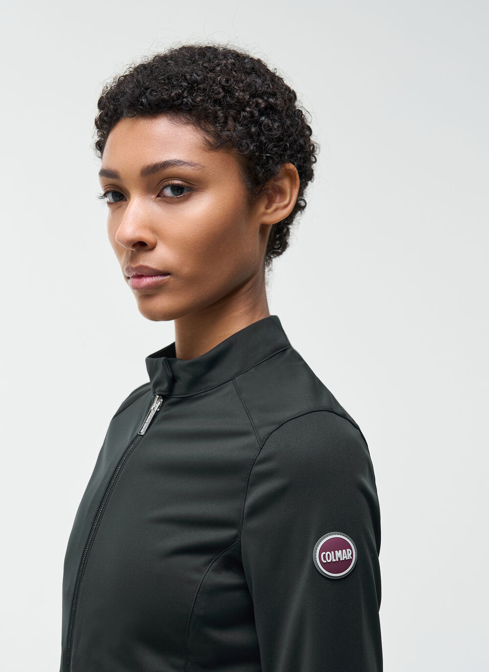 Softshell jacket image number 2