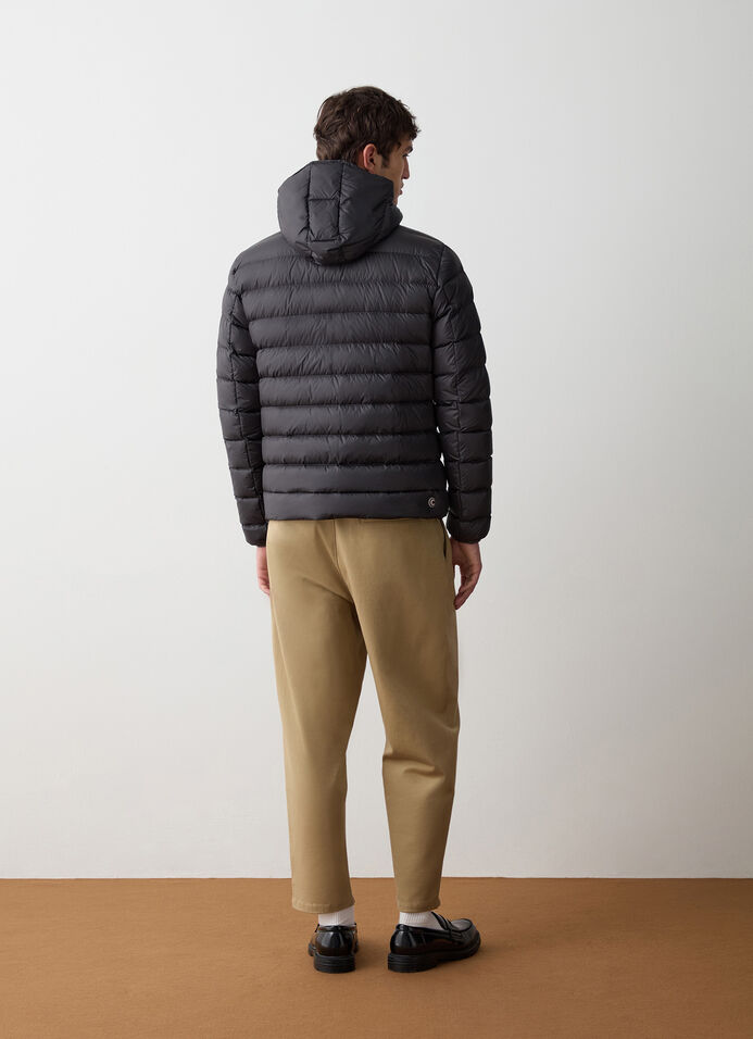 Sporty down jacket with detachable hood image number 3