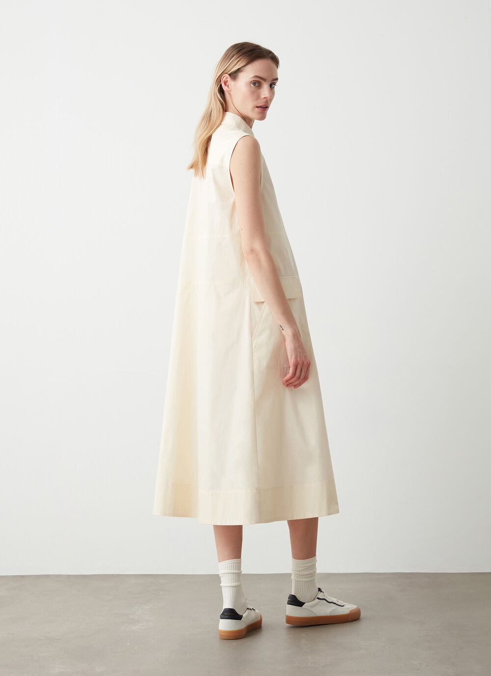 Robe sans manches en popeline image number 3