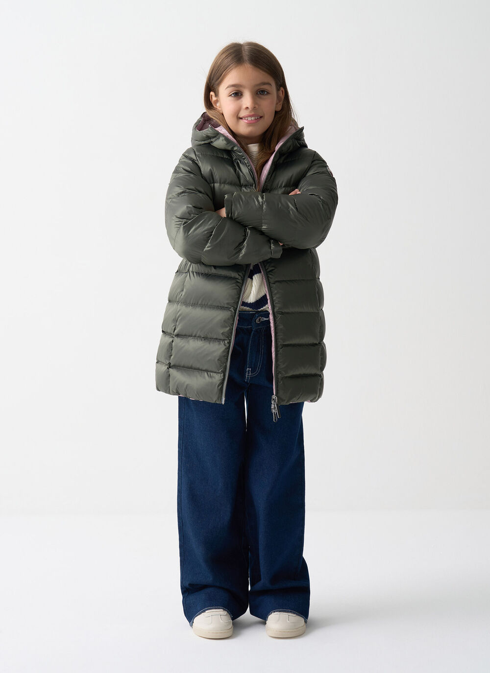 Reversible hooded mid-length down jacket image number 0