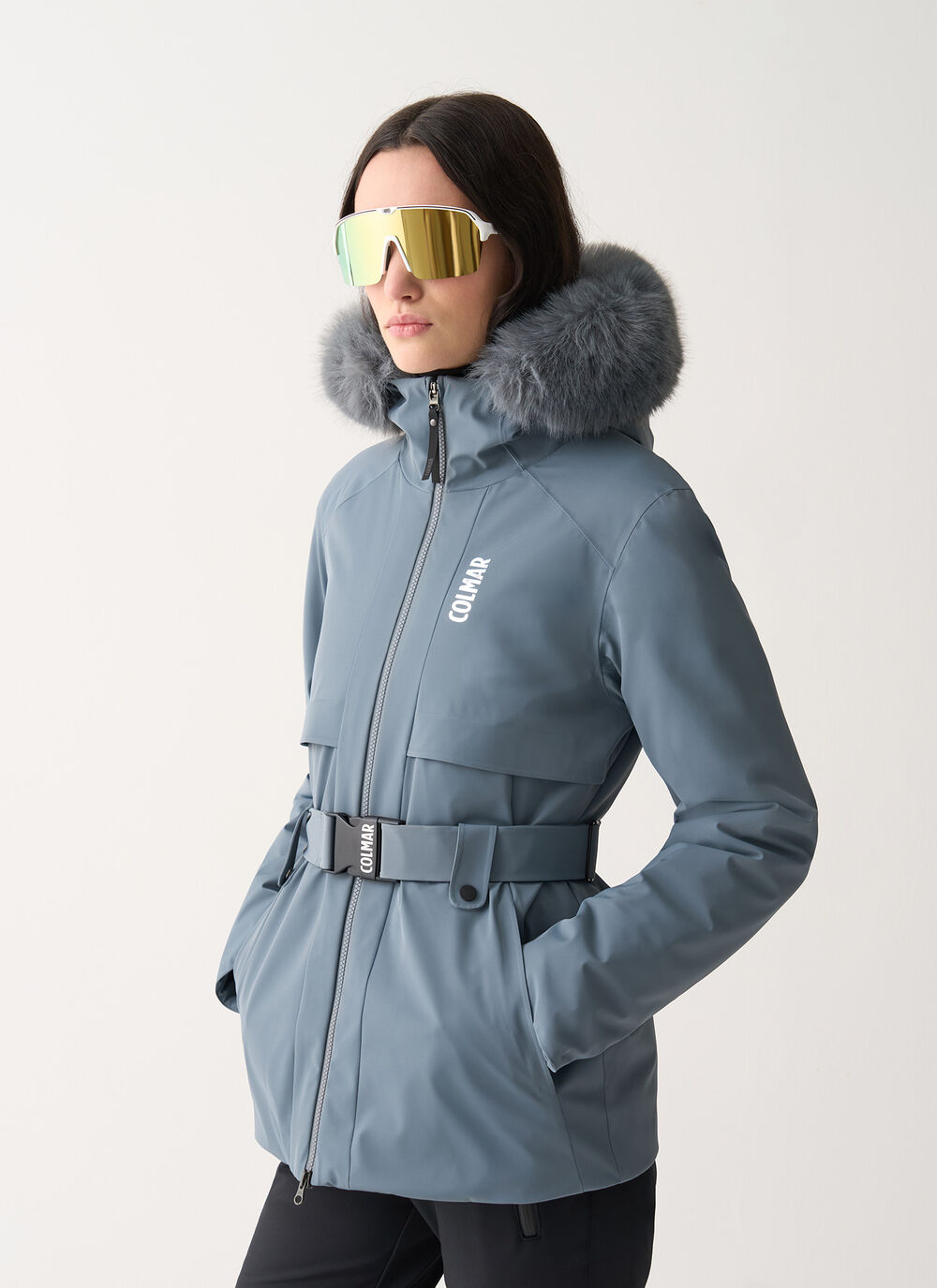 Shaped ski jacket with faux fur image number 1