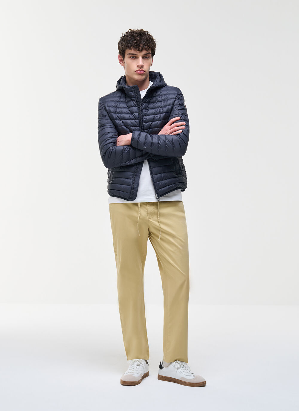 Light down jacket with hood image number 0