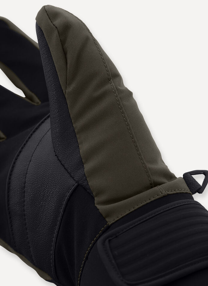 Ski gloves with leather inserts image number 3