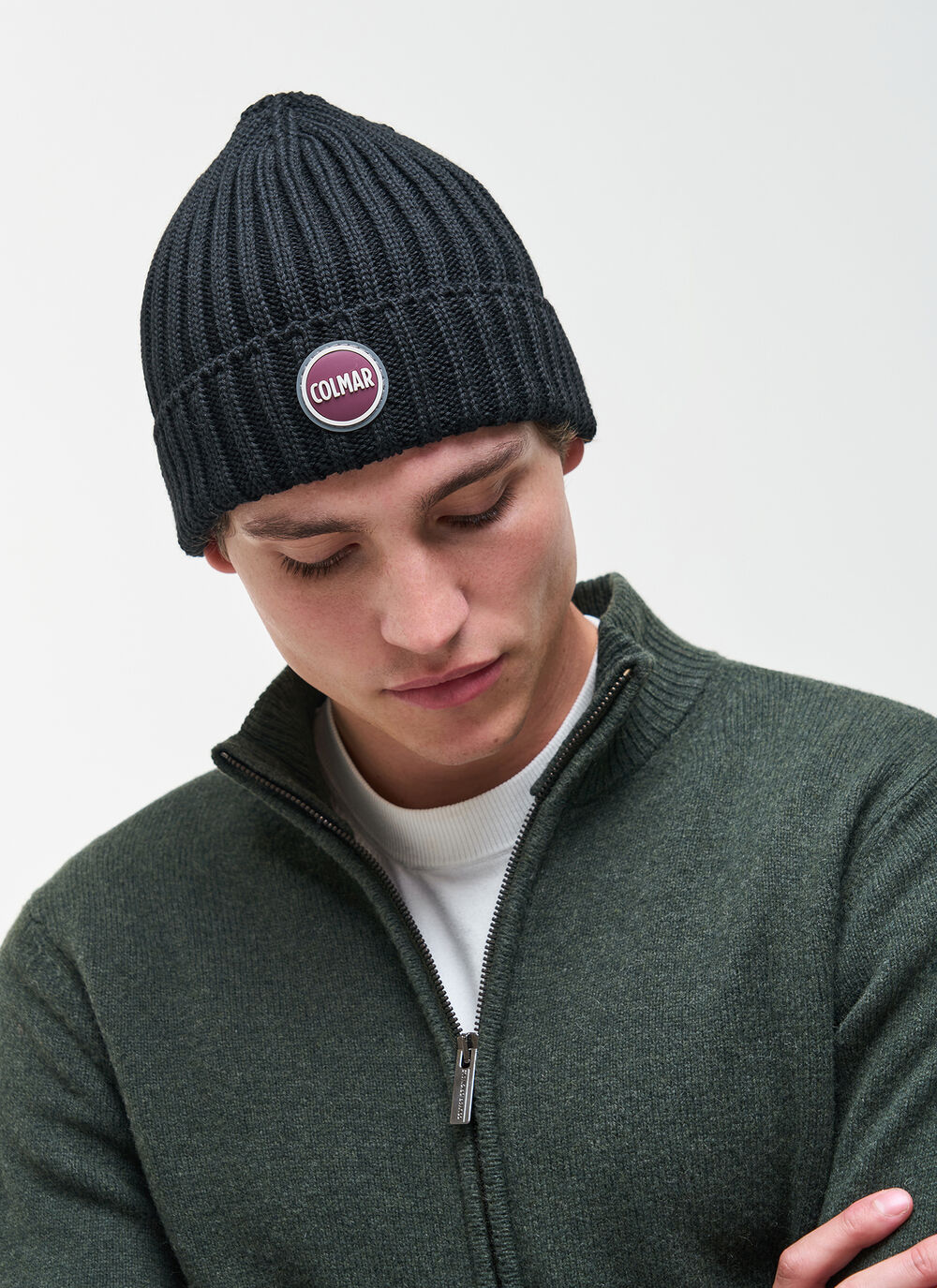 Unisex rib-knit hat with turn-up image number 0
