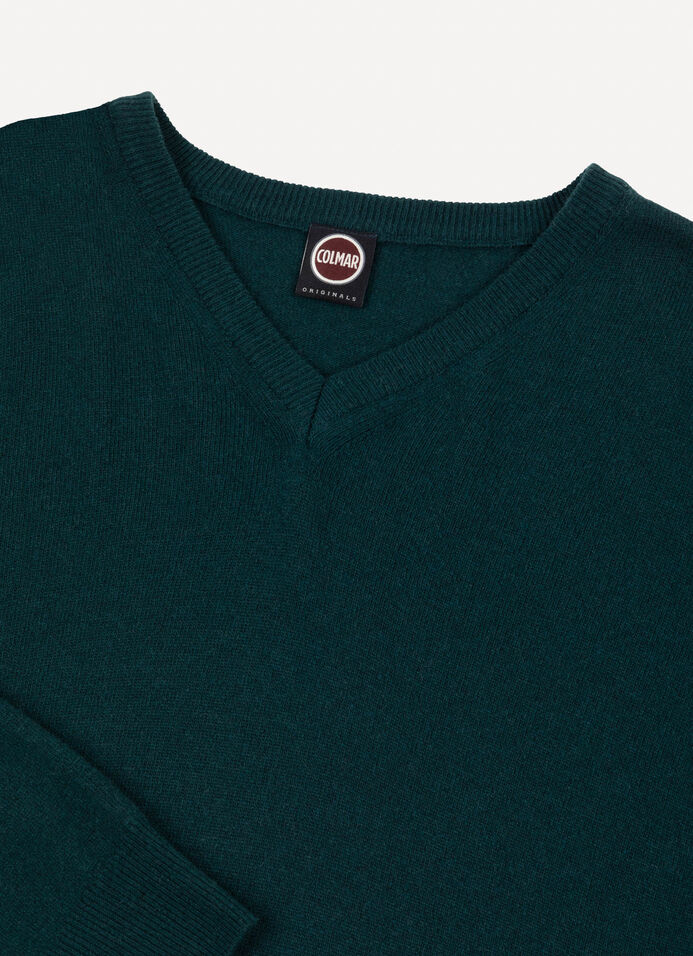 Cashmere stockinette-stitch V-neck pullover image number 5