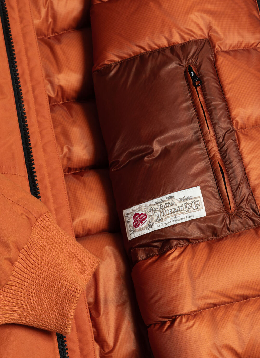 Wax down-padded bomber jacket image number 6