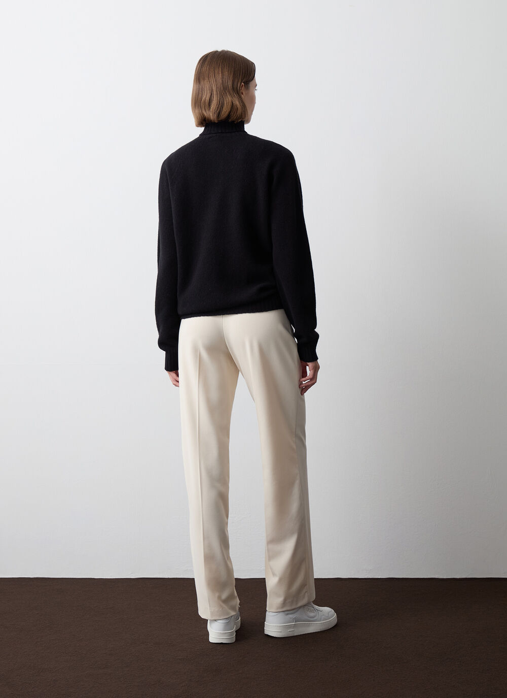 100% wool polo-neck image number 3