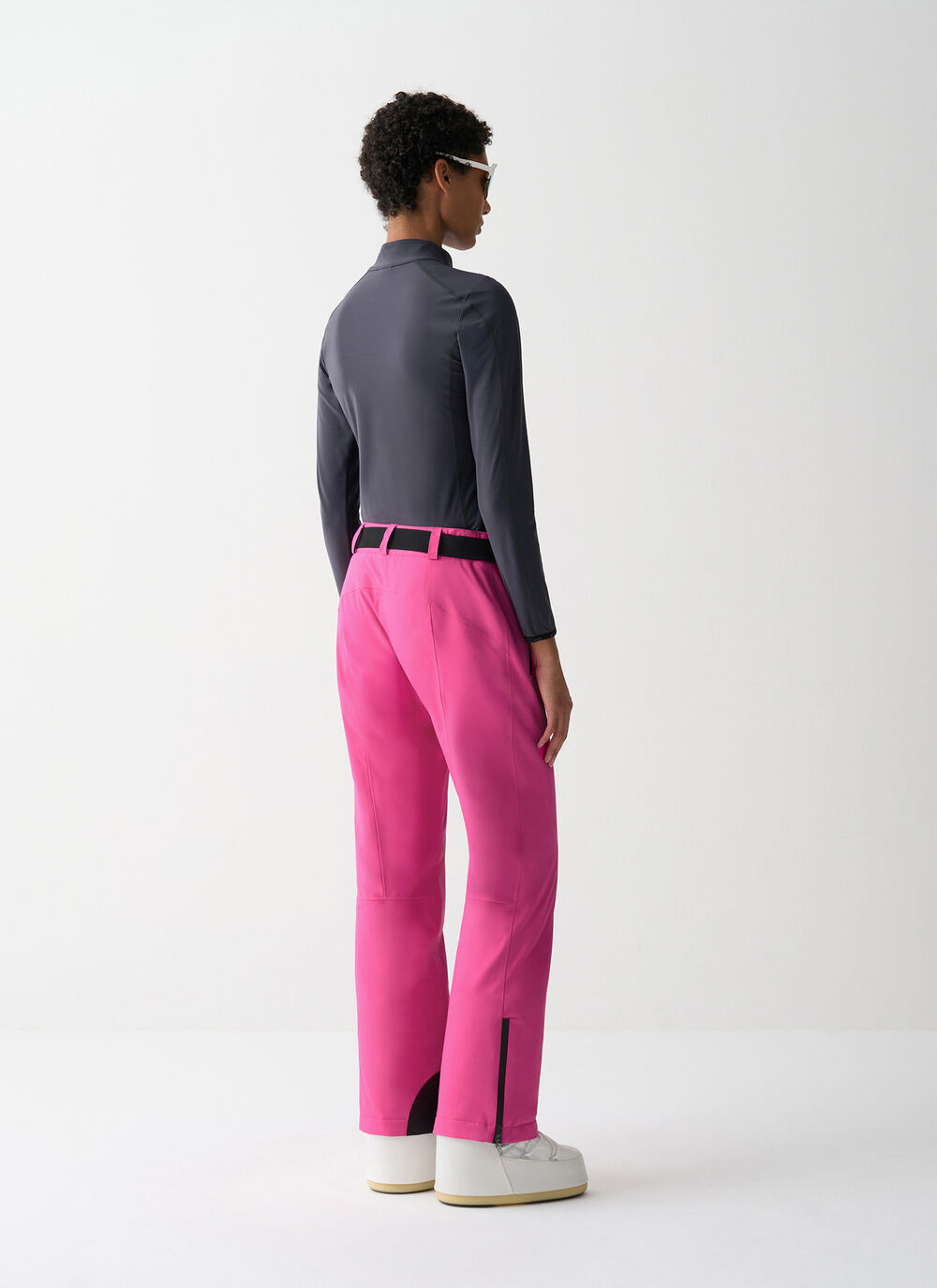 Padded ski pants with belt image number 3