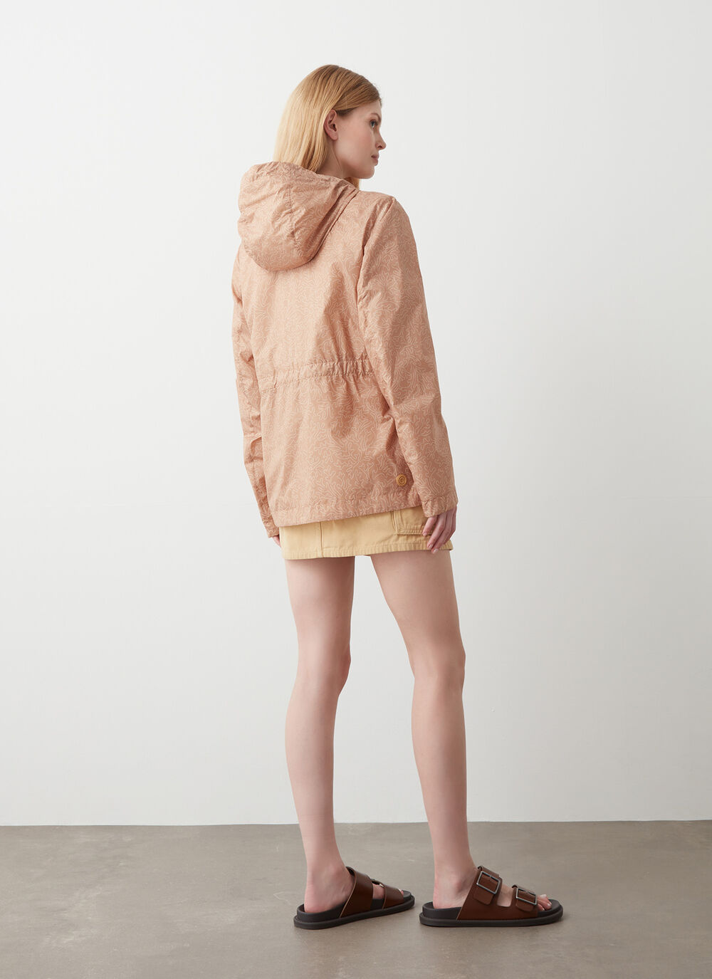 Reversible printed jacket image number 3