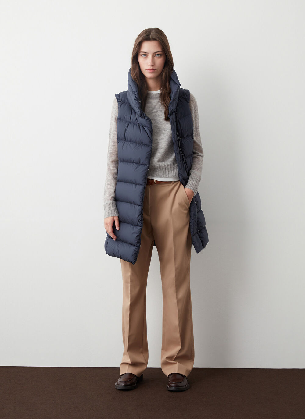 Matte down vest with belt image number 2