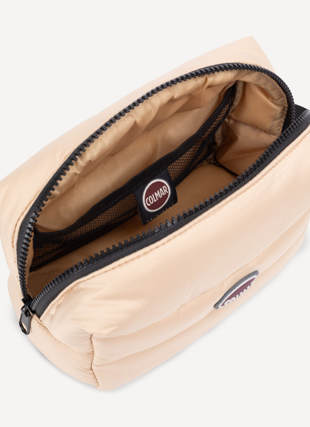 Unisex quilted clutch bag image number 3