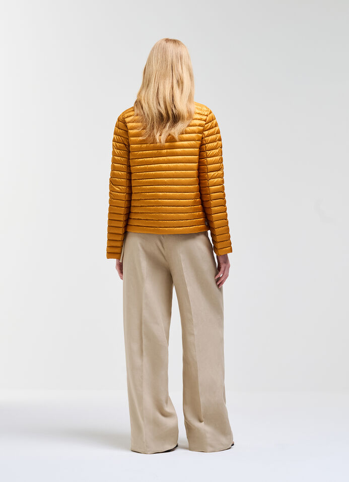 Lightweight trapeze down jacket image number 3