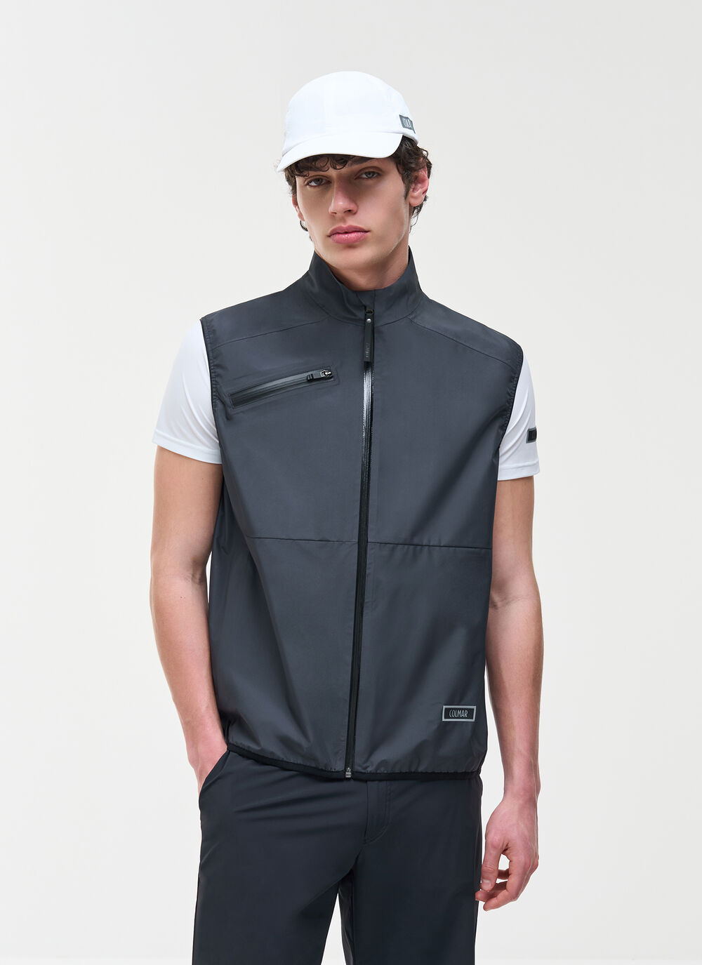 Windproof vest image number 1