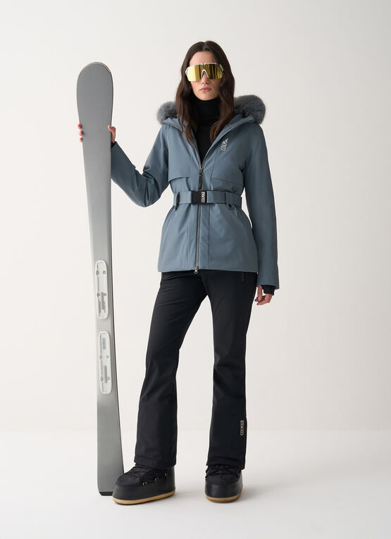 Shaped ski jacket with faux fur