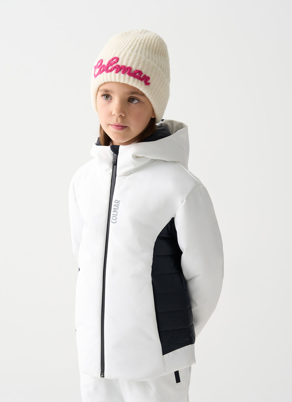 Charming girl's ski jacket image number 1