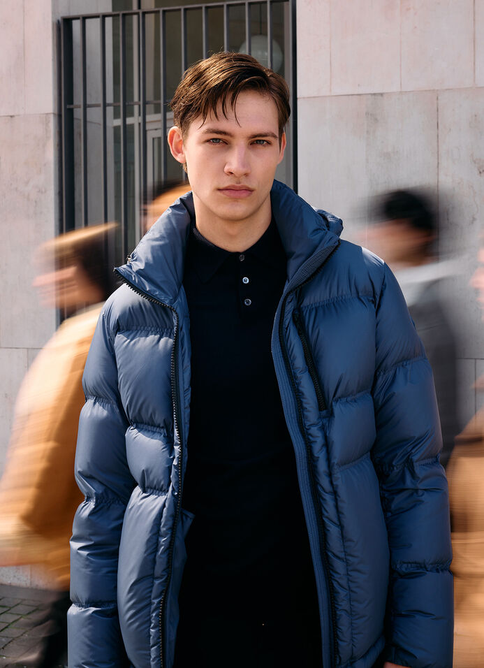 Chaqueta acolchada con capucha image number 7