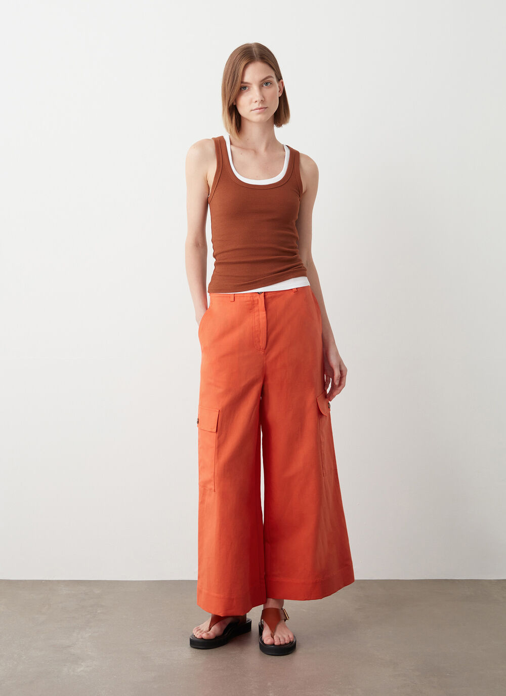 Linen cargo trousers image number 1