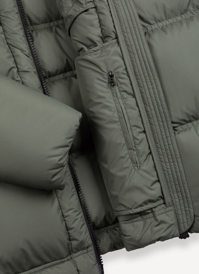 Daunenjacke mit mehreren Taschen image number 6